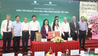 Hơn 100 nhà khoa học chia sẻ về đổi mới công nghệ chọn tạo giống cây trồng