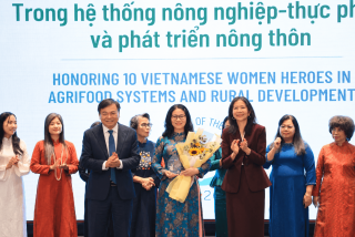 GS.TS. Nguyễn Thị Lan được tôn vinh vì đóng góp cho nông nghiệp bền vững